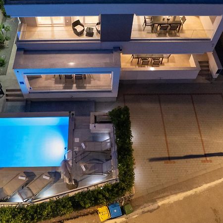 Apartments With Pool Villa Zora Novalja Exterior foto