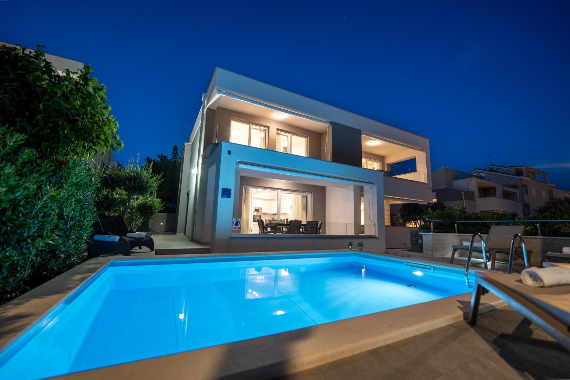 Apartments With Pool Villa Zora Novalja Exterior foto