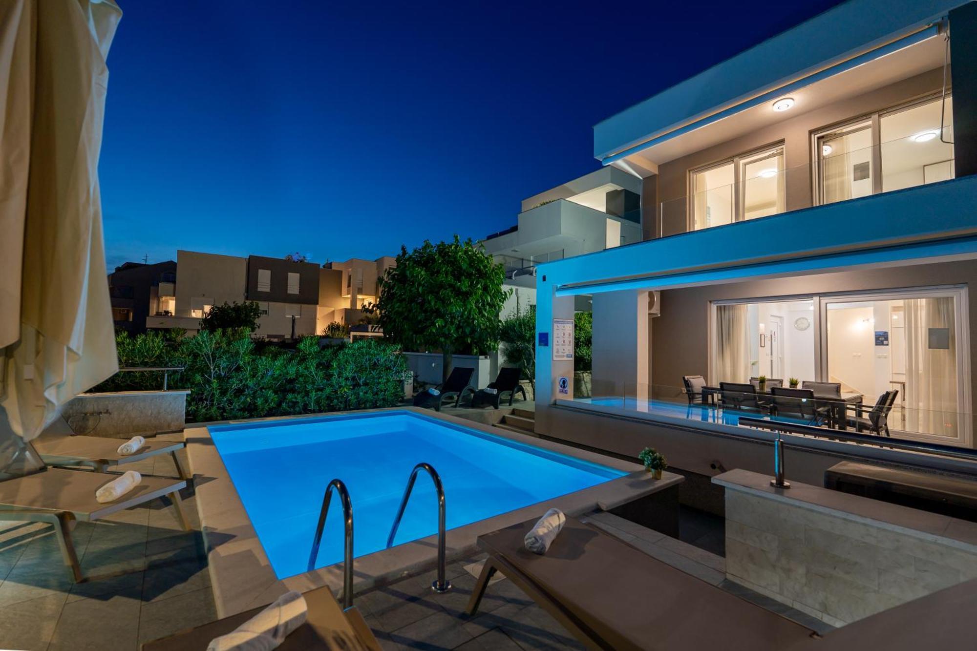 Apartments With Pool Villa Zora Novalja Exterior foto